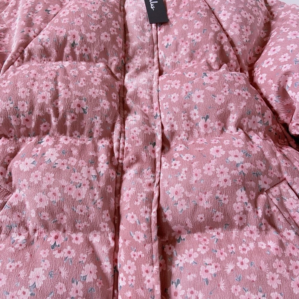 Lulu's Pink Floral Puffer Jacket 🩷 Winter coat pink with flowers - Picture 6 of 7